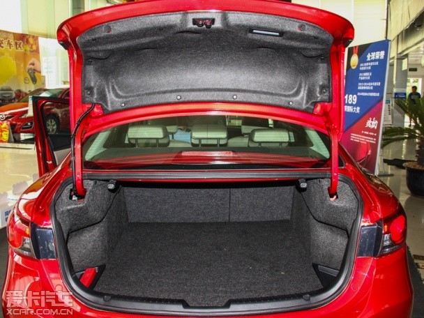 一汽馬自達2014款阿特茲