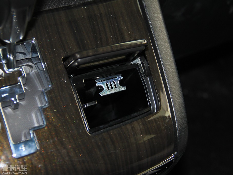 2015R_(d)8 2.5L I(lng)