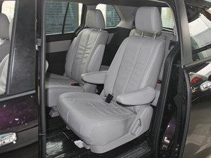 2015款2.5L 领航版 后排座椅