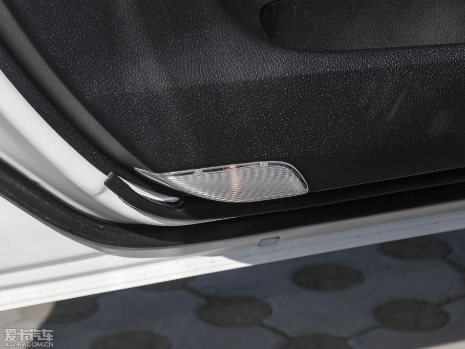 2015R_(d)6 2.0L Ԅ(dng)r(sh)