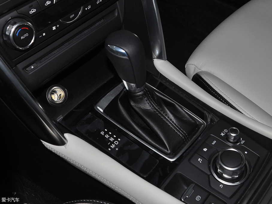 2016R_CX-4 2.0L ԄӃ{IȰ