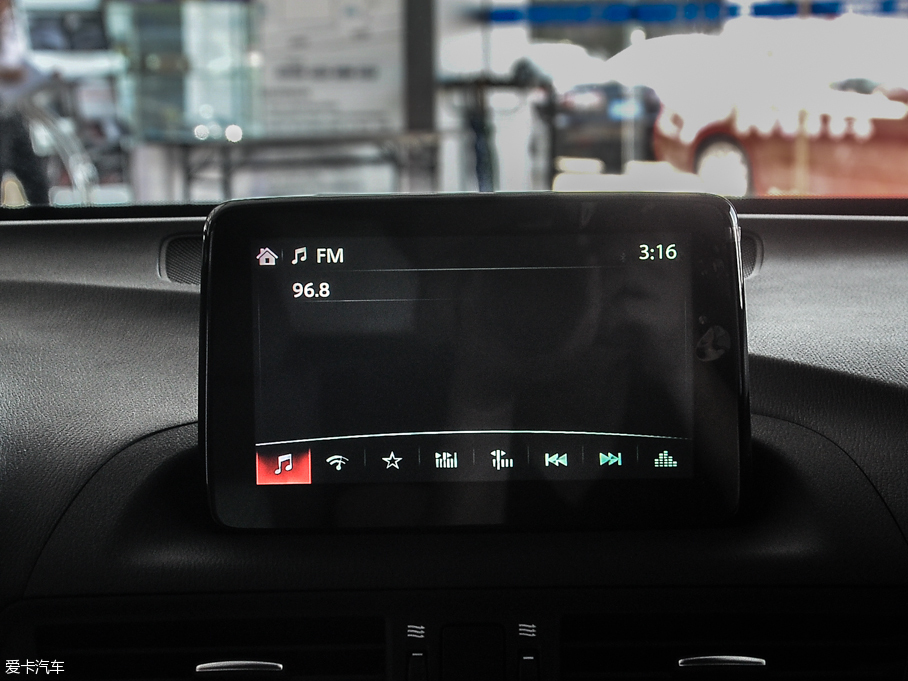 2016R_CX-4 2.0L ԄӃ{IȰ