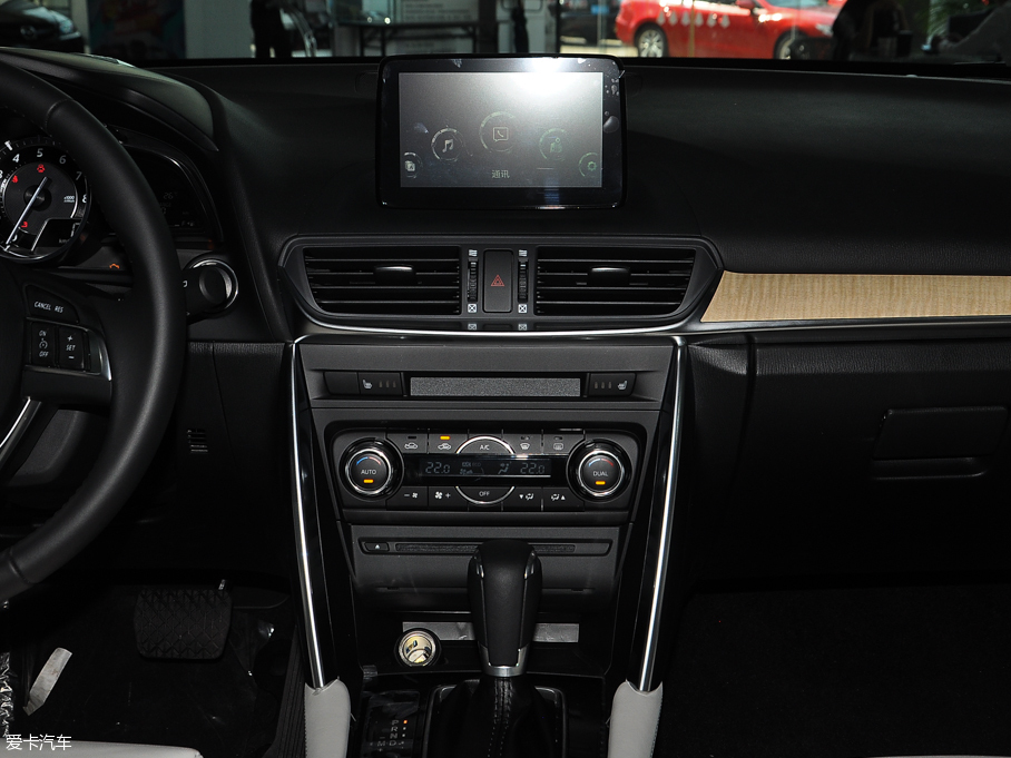 2016R_CX-4 2.0L ԄӃ{IȰ