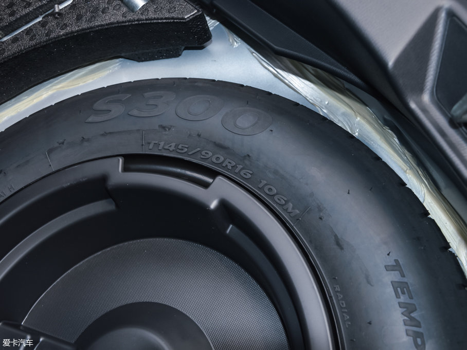 2016R_CX-4 2.0L ԄӃ{