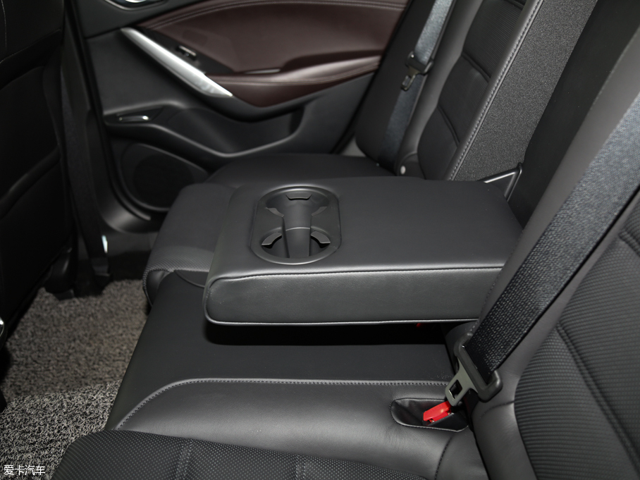 2017Ɲ 2.5L {(ln)