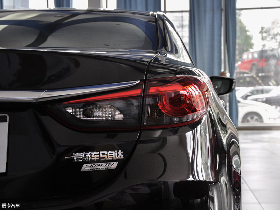 2017���Ɲ 2.0L �{(l��n)��r�а�