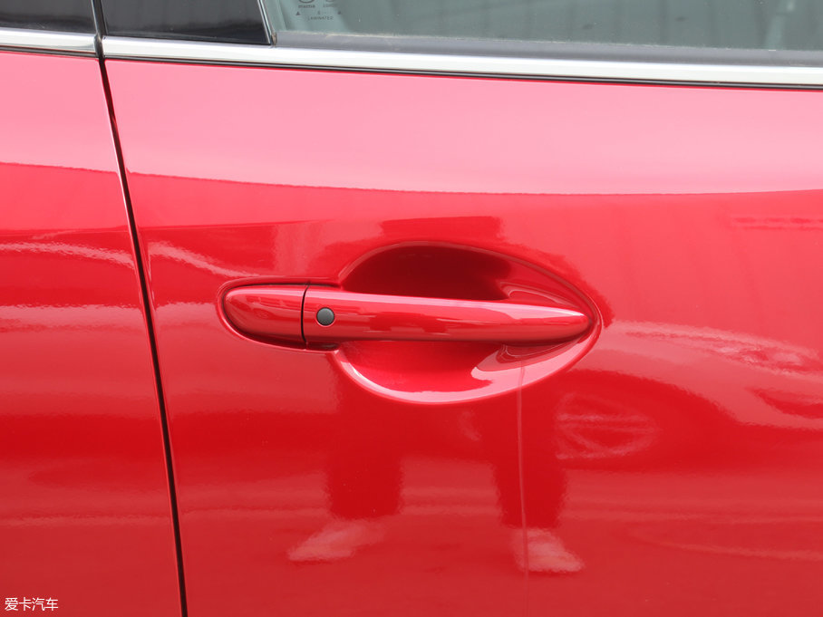 2017Ɲ 2.5L {(ln)