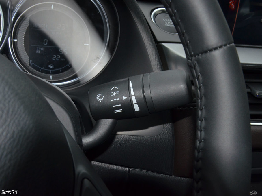 2017���Ɲ 2.5L �{(l��n)���\(y��n)��(d��ng)��