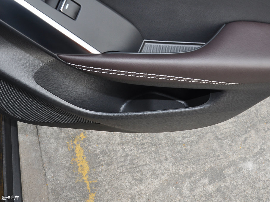 2018R_CX-4 2.0L ԄӃ{IȰ