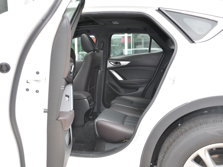 2018R_CX-4 2.0L ԄӃ{Ʒλ