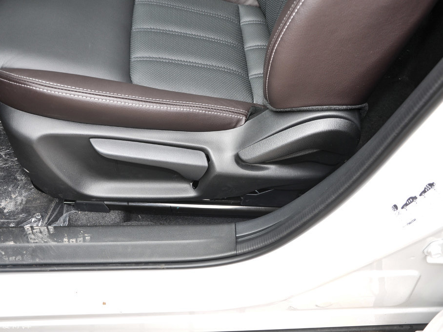 2018R_CX-4 2.0L ԄӃ{Ʒλ