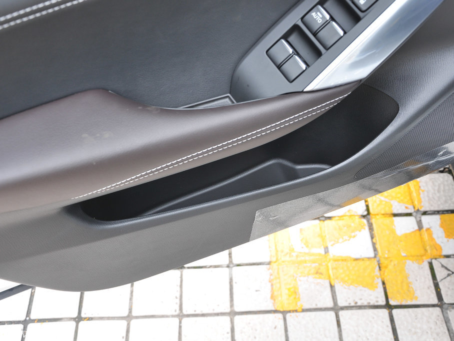 2018R_CX-4 2.0L ԄӃ{Ʒλ