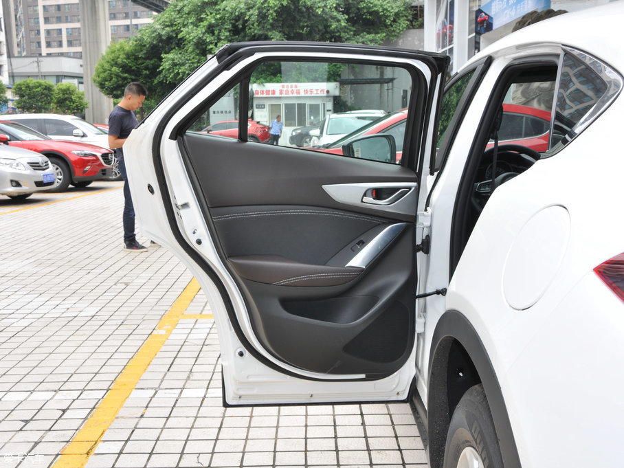 2018R_CX-4 2.0L ԄӃ{Ʒλ