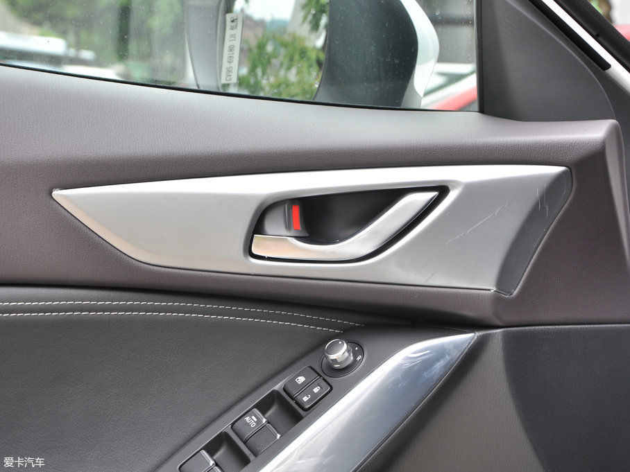 2018R_(d)CX-4 2.0L Ԅ(dng)(q){(ln)Ʒλ