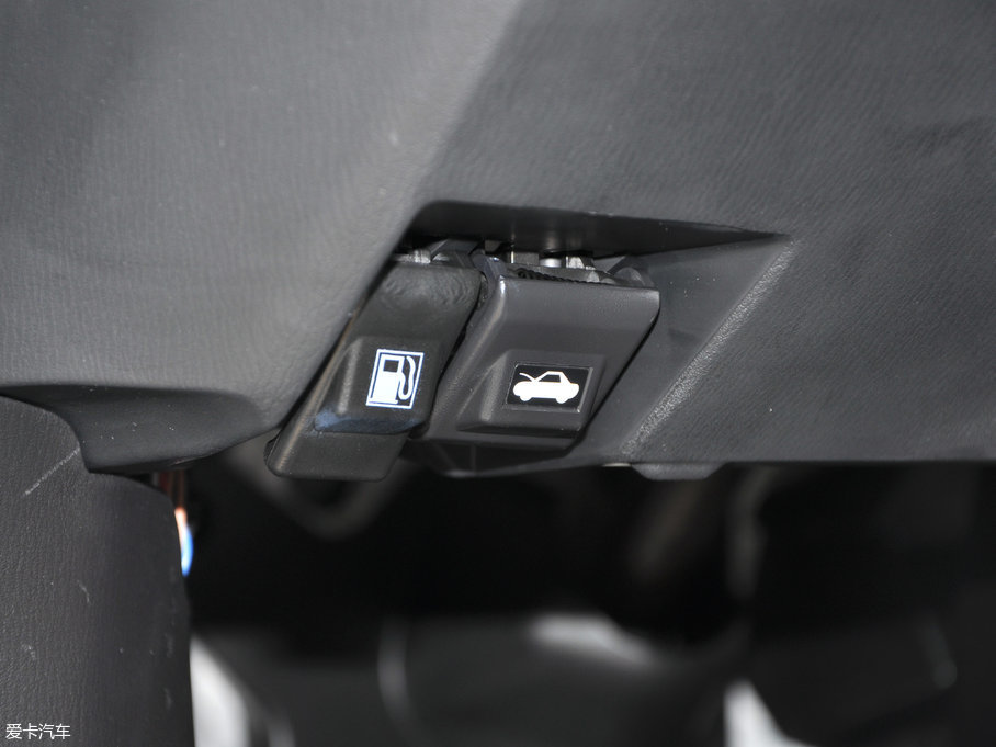 2018R_CX-4 2.0L ԄӃ{Ʒλ