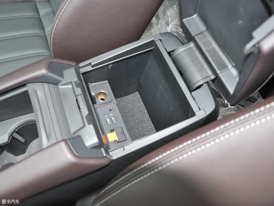 2018R_CX-4 2.0L ԄӃ{Ʒλ