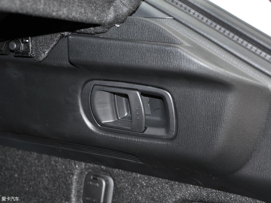 2018R_CX-4 2.0L ԄӃ{Ʒλ