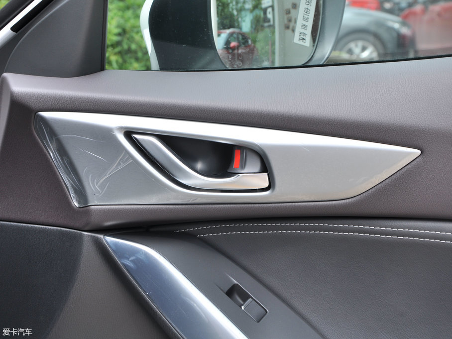 2018R_(d)CX-4 2.0L ԄӃ(q){(ln)Ʒλ