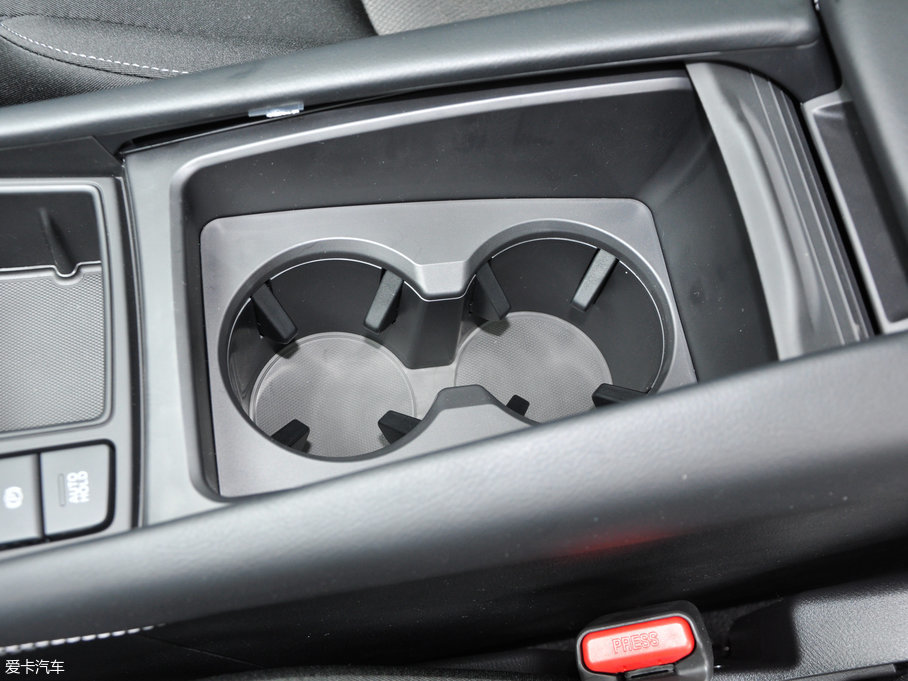 2018R_CX-4 2.0L ԄӃ{