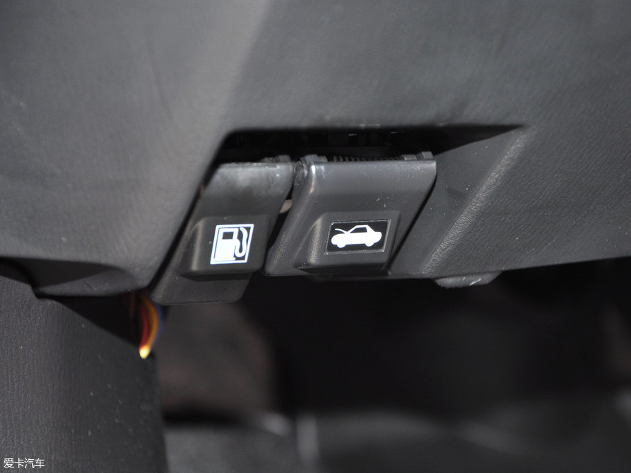 2018R_CX-4 2.0L ԄӃ{