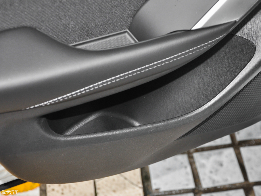 2018R_(d)CX-4 2.0L ԄӃ(q){(ln)