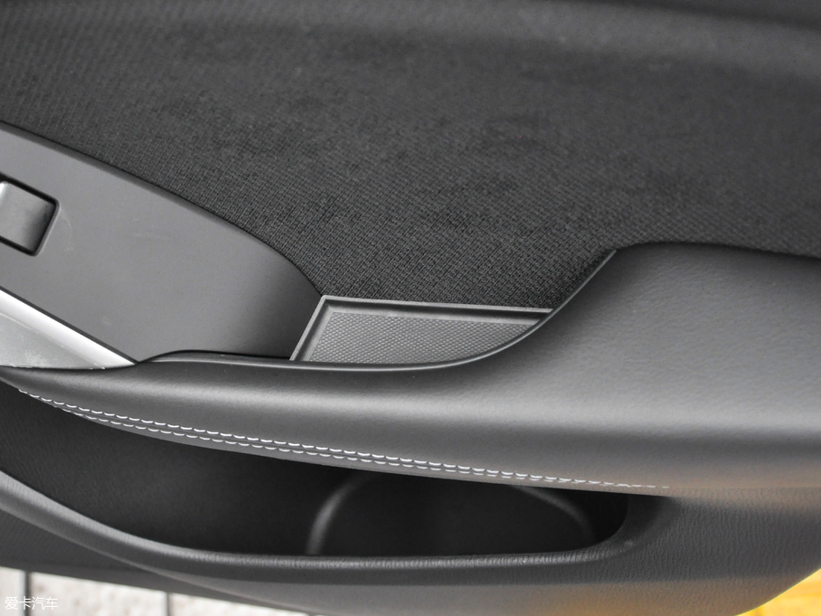 2018R_(d)CX-4 2.0L ԄӃ(q){(ln)