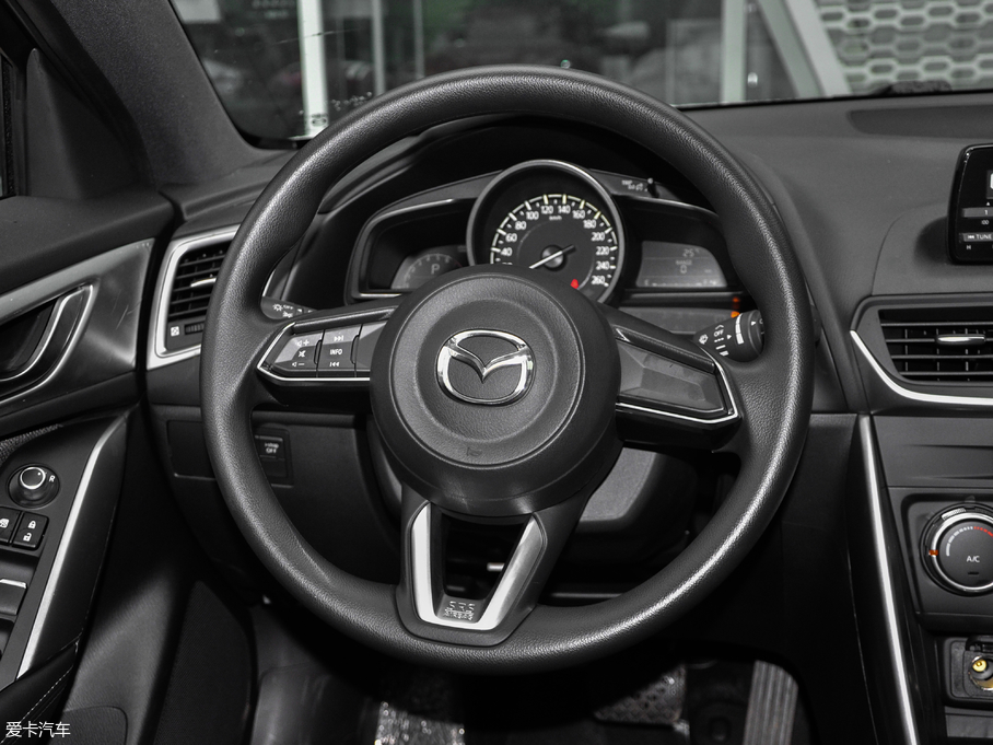 2018R_CX-4 2.0L ԄӃ{