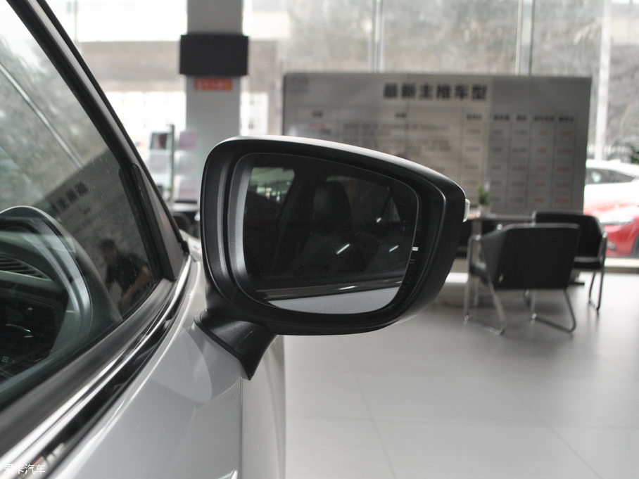 2018R_CX-4 2.0L ԄӃ{̽