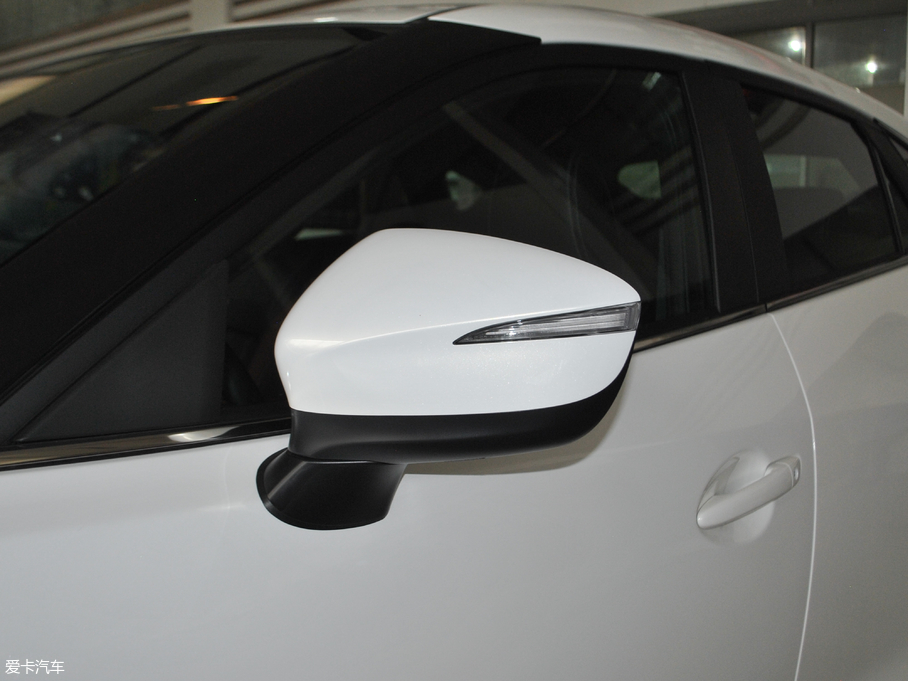 2018R_(d)CX-4 2.0L Ԅ(dng)(q){(ln)̽