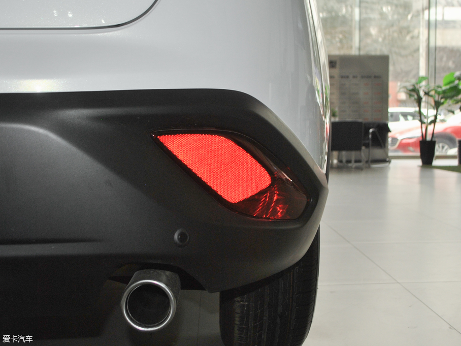 2018R_CX-4 2.0L ԄӃ{̽