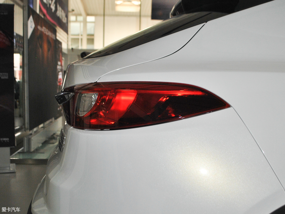 2018R_CX-4 2.0L ԄӃ{̽