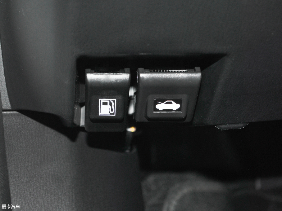 2018R_CX-4 2.0L ԄӃ{̽