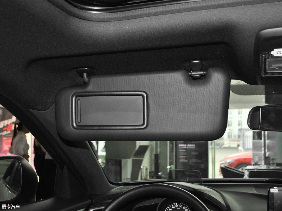 2018R_CX-4 2.0L ԄӃ{̽