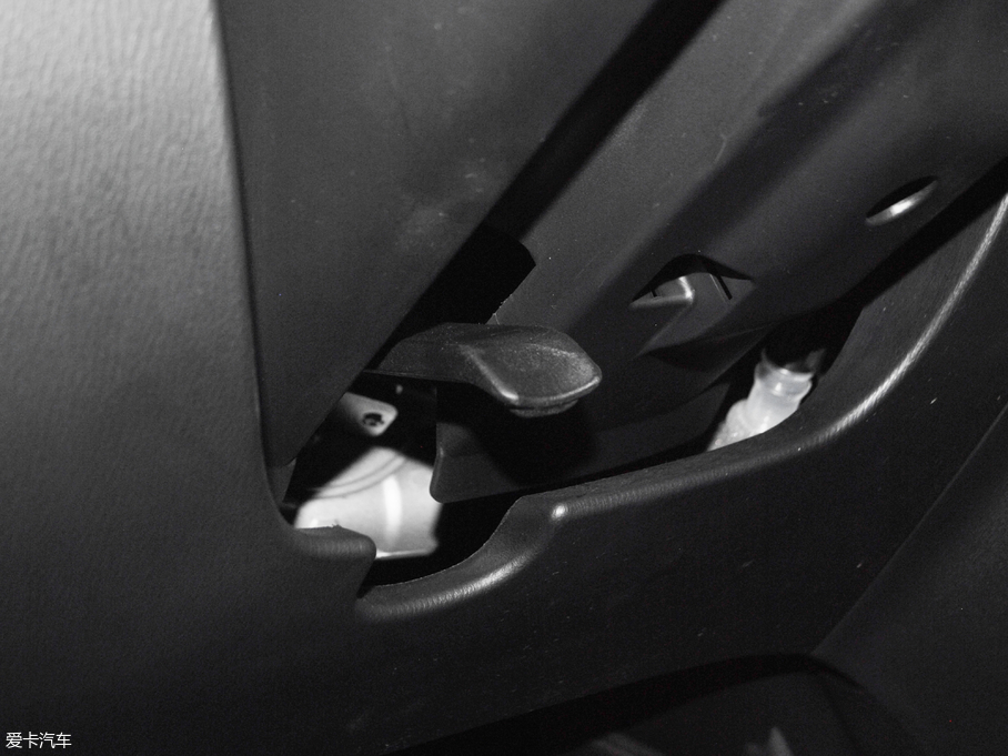 2018R_CX-4 2.0L ԄӃ{̽