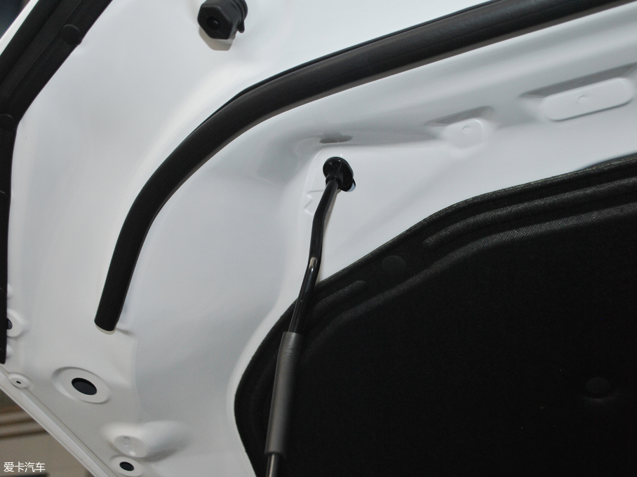 2018R_CX-4 2.0L ԄӃ{̽