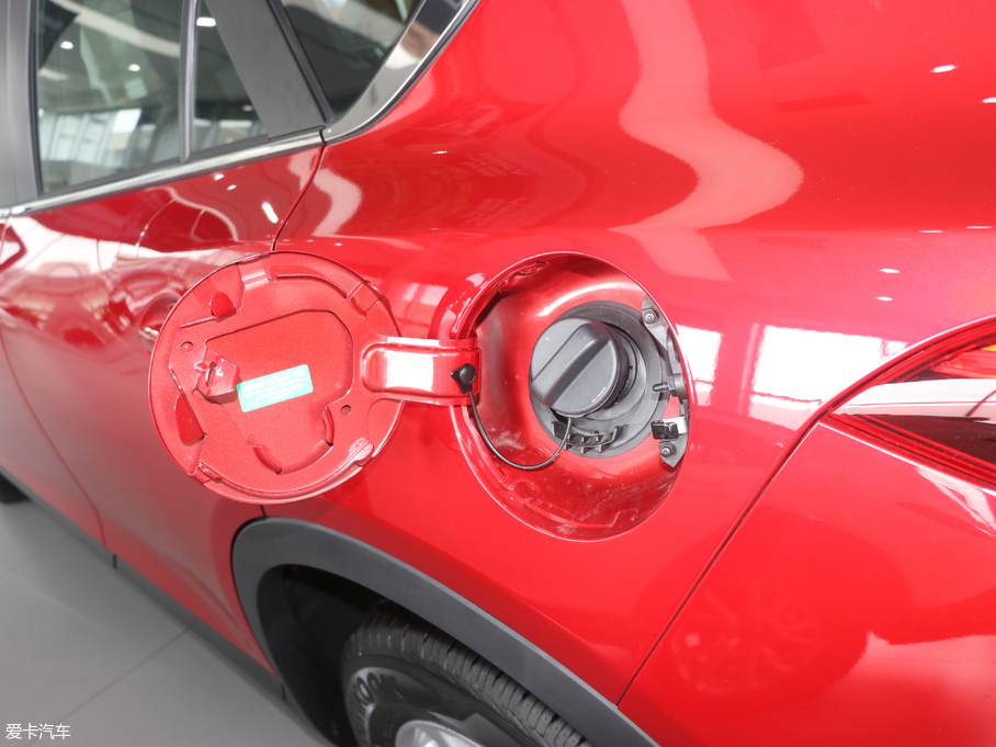 2018R_CX-4 2.0L ԄӃ(q){ƷλƼ