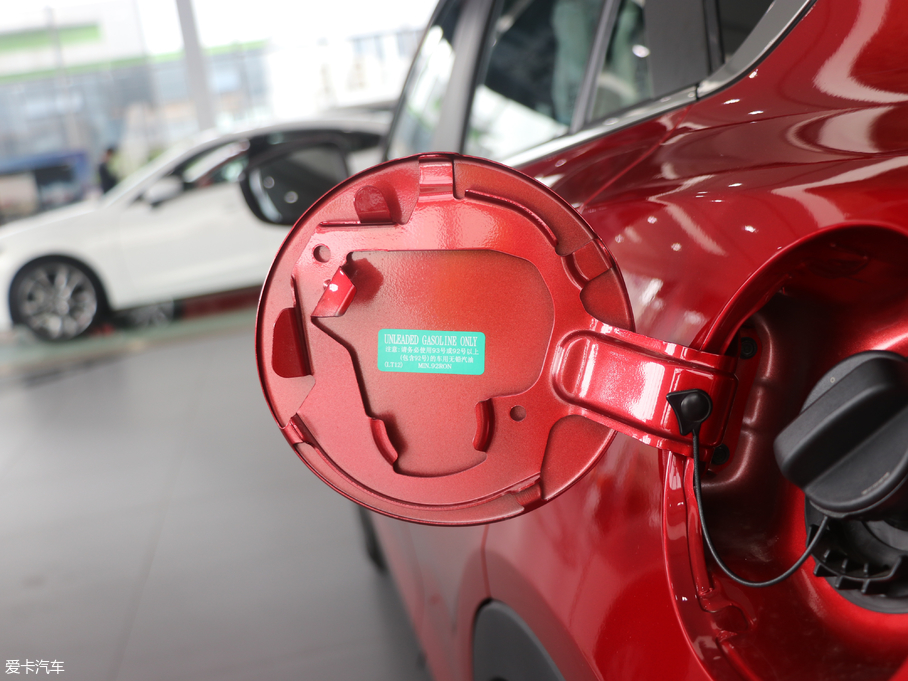 2018R_CX-4 2.0L ԄӃ(q){ƷλƼ