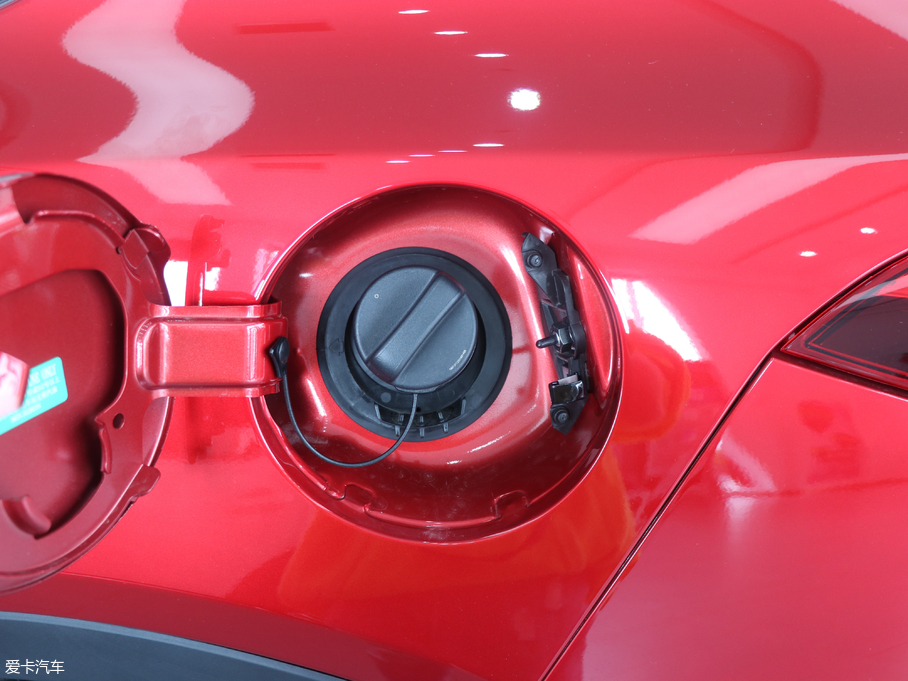 2018R_(d)CX-4 2.0L Ԅ(dng)(q){(ln)ƷλƼ