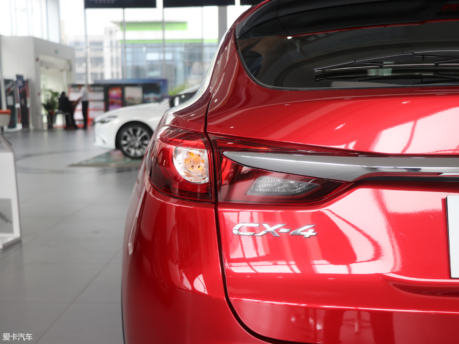 2018R_CX-4 2.0L ԄӃ{ƷλƼ