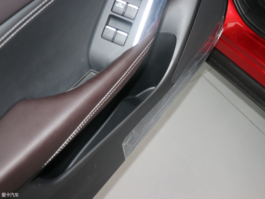 2018R_CX-4 2.0L ԄӃ{ƷλƼ