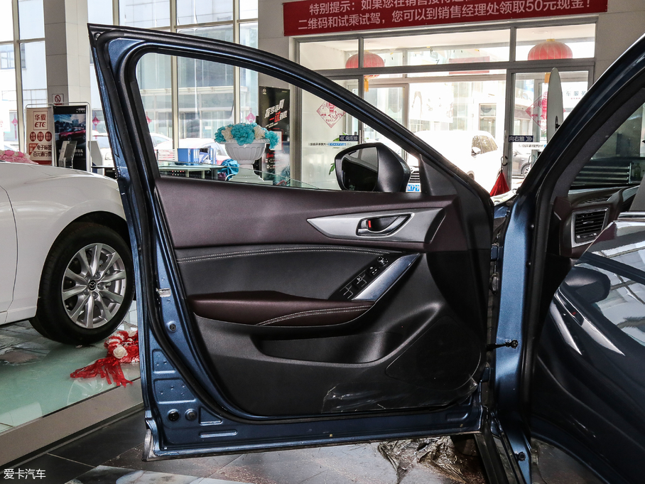 2018R_CX-4 2.0L ԄӃ{ƷλƼ