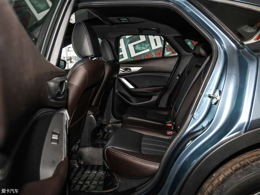 2018R_CX-4 2.0L ԄӃ{ƷλƼ