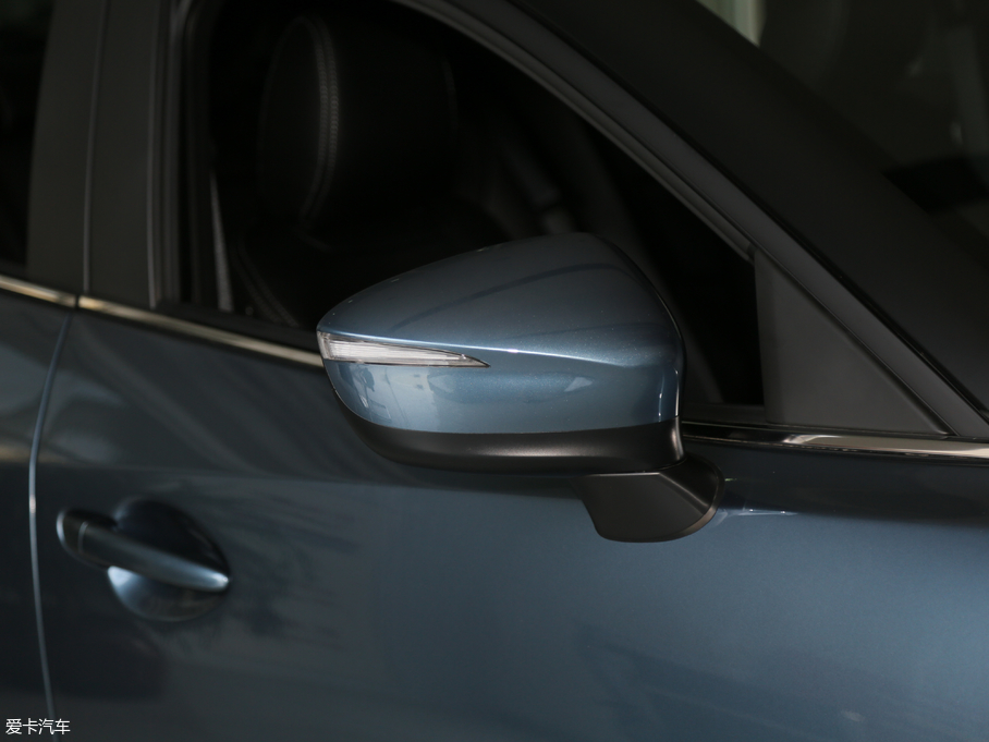 2018R_CX-4 2.0L ԄӃ{Ʒλ