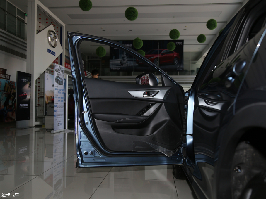 2018R_CX-4 2.0L ԄӃ{Ʒλ