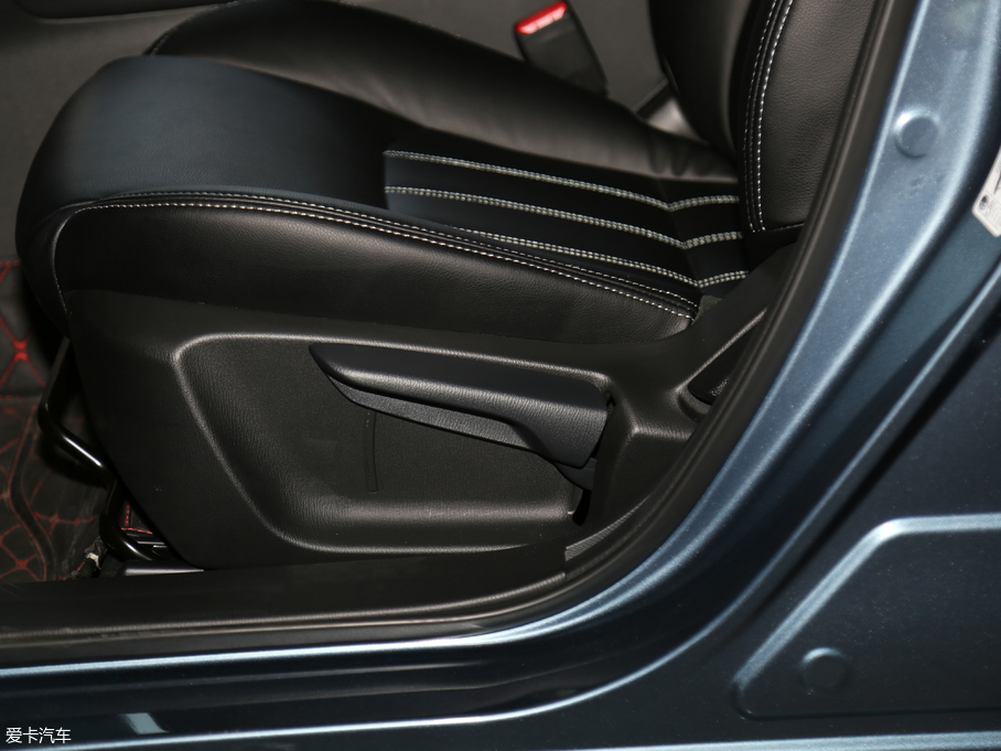 2018R_CX-4 2.0L ԄӃ{Ʒλ