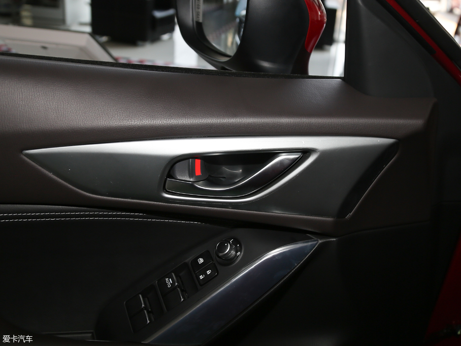 2018R_(d)CX-4 2.0L Ԅ(dng)(q){(ln)Ʒλ