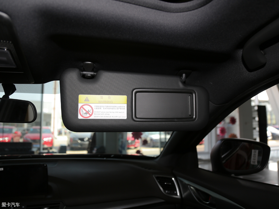 2018R_CX-4 2.0L ԄӃ{Ʒλ