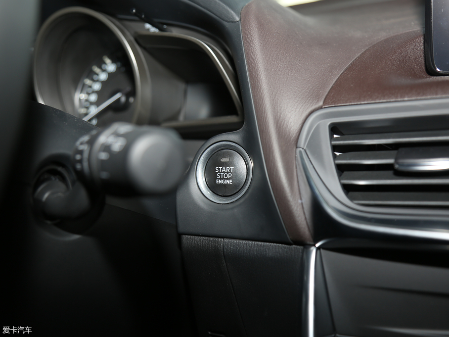 2018R_CX-4 2.0L ԄӃ{Ʒλ