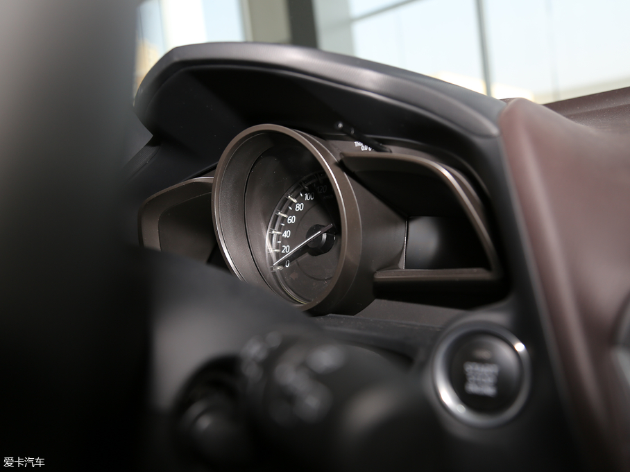 2018R_CX-4 2.0L ԄӃ{Ʒλ