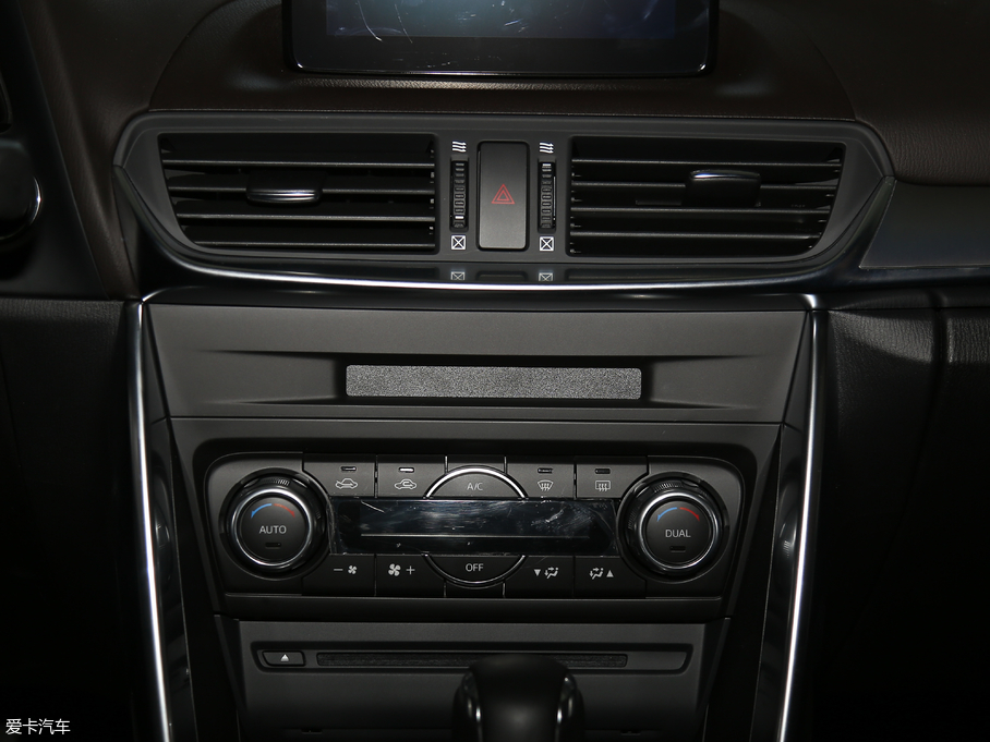 2018R_CX-4 2.0L ԄӃ{Ʒλ